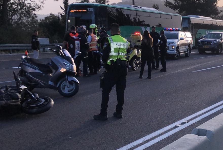 3 اصابات خطيرة بحوادث طرق في اللد ويانوح جث وقرب القدس